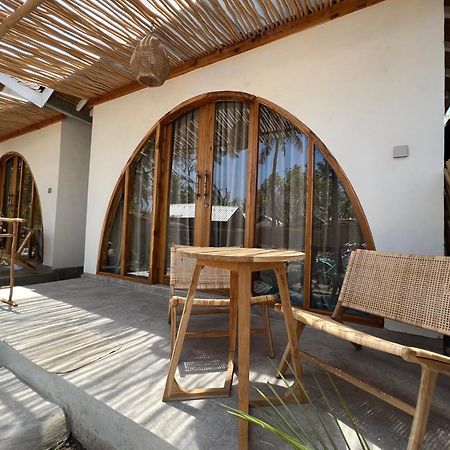 Rumah Canaria Bungalow Gili Trawangan Eksteriør bilde
